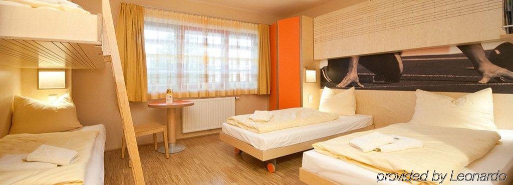 Jufa Hotel ไลบ์นิทซ์ ห้อง รูปภาพ